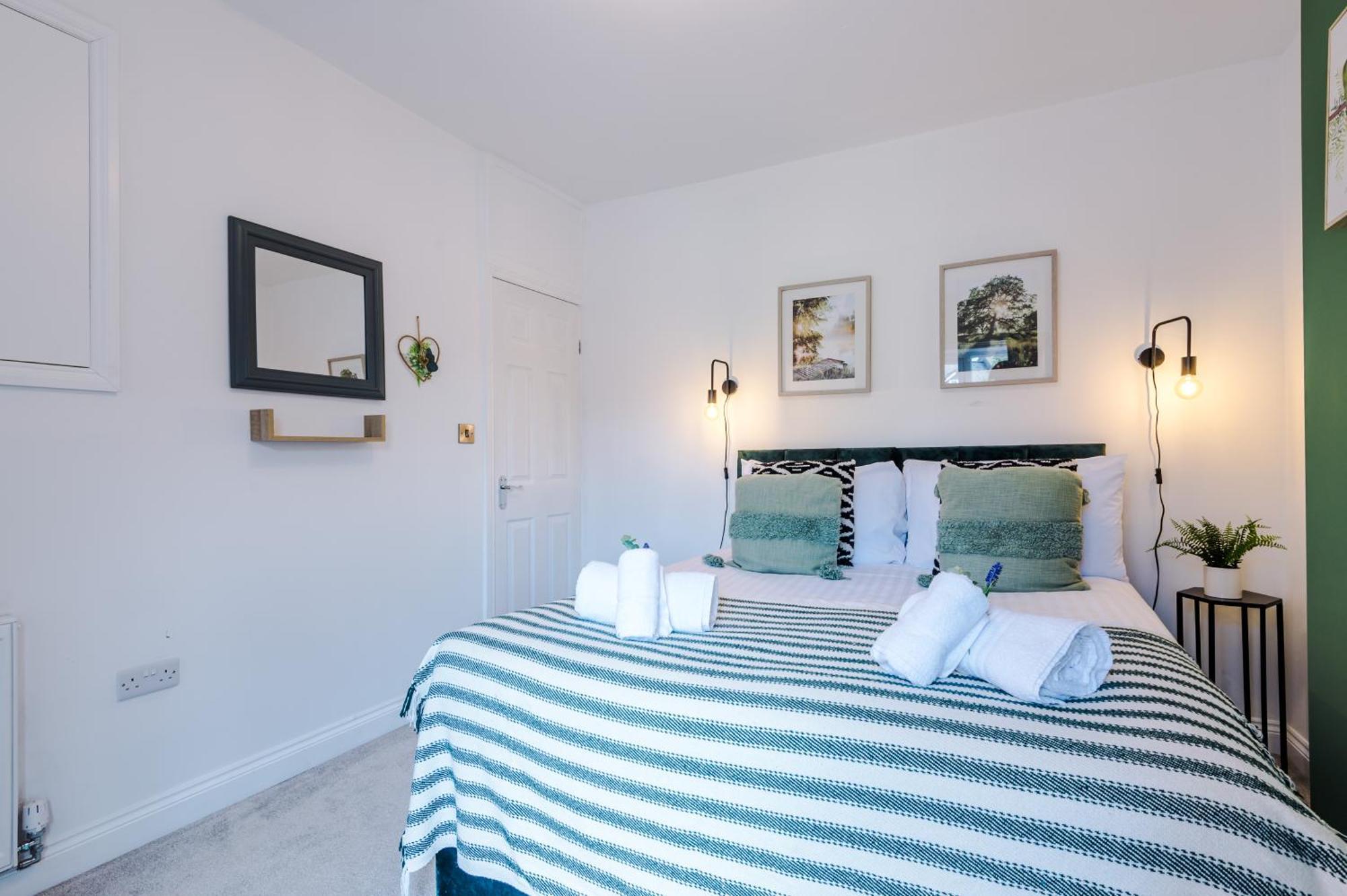 Spacious 3-Bed Home In Nantwich By 53 Degrees Property - Amazing Location, Ideal For Groups - Sleeps 6 Eksteriør billede